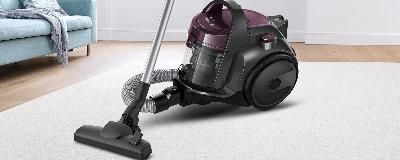 Vacuum Cleaner with Plastic Deposits