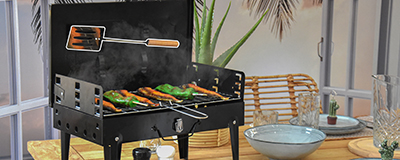 Charcoal Barbeque/Grill