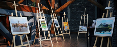 Easels