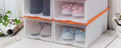 Show Packing Boxes