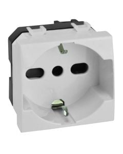 Universal socket ABB 2P+T 16A.