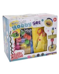 Box with craft objects for children. 1000 pieces. 1 package