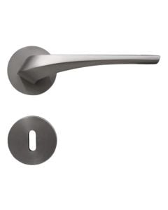 Door handles with circular rosettes, for simple locks